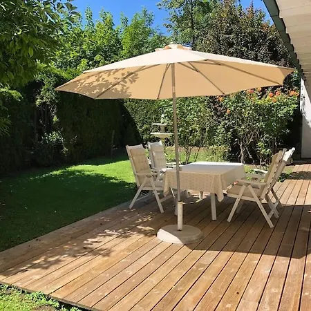 Stylish & Cosy Bungalow 120qm With Garden Casacarl Apartmán *