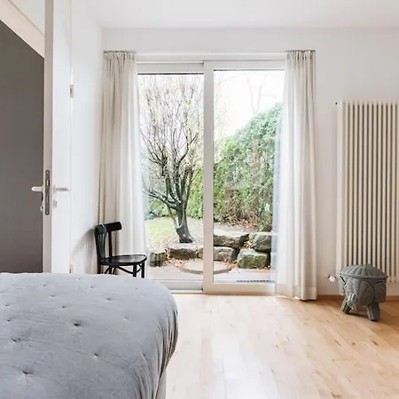 Stylish & Cosy Bungalow 120qm With Garden Casacarl Apartmán