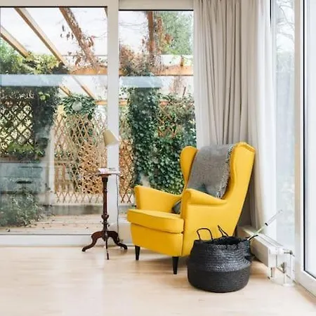 Stylish & Cosy Bungalow 120qm With Garden Casacarl Apartmán Neu-Ulm